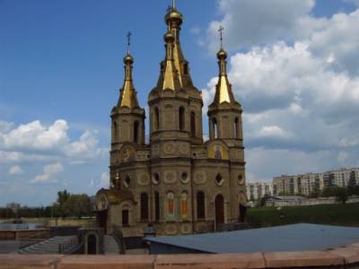 Церковь в г. Алчевск (Категория фото: Города)